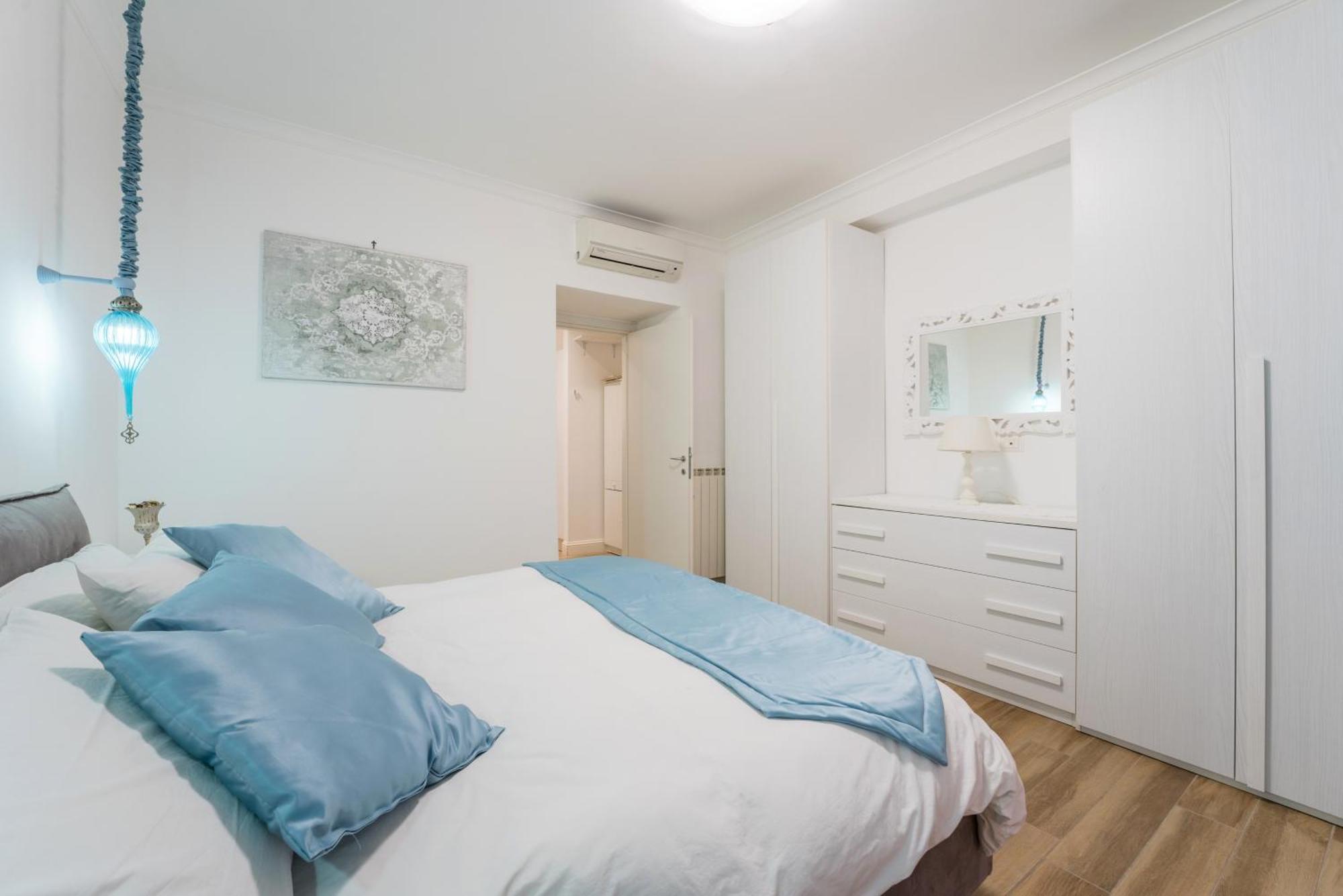 Cozy In Trastevere With Patio - Ac Apartment