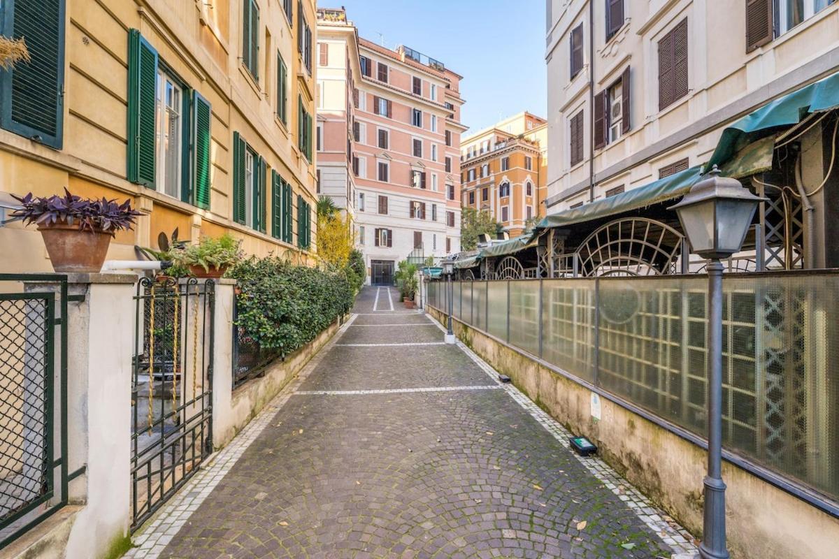 Cozy In Trastevere With Patio - Ac Apartment